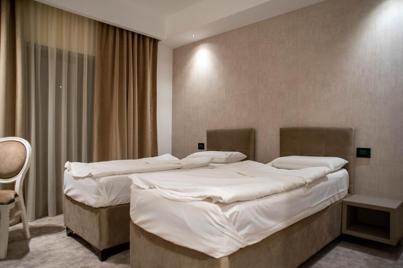 Hotel Roman Maramures - Ski & Spa Resort Statjunea Borsa Exterior foto